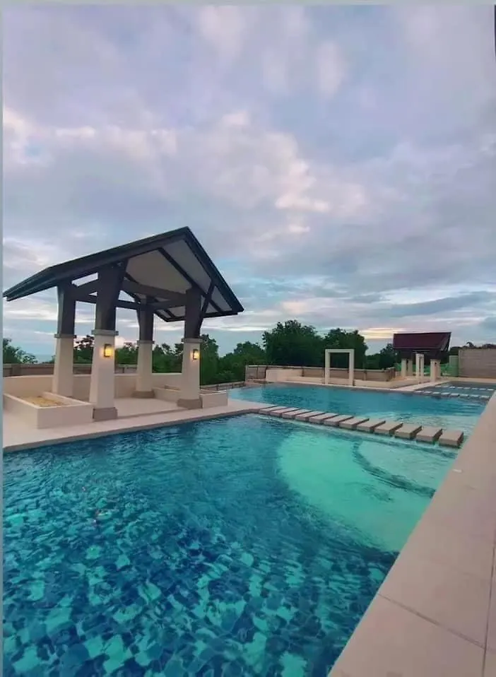 Ξενοδοχείο με διαμερίσματα Modern Condo With Ocean Views And Pool In Panglao Dauis