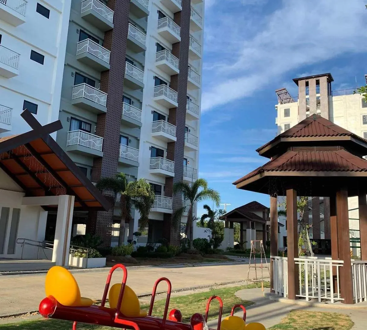 داويس Modern Condo With Ocean Views And Pool In Panglao شقة فندقية